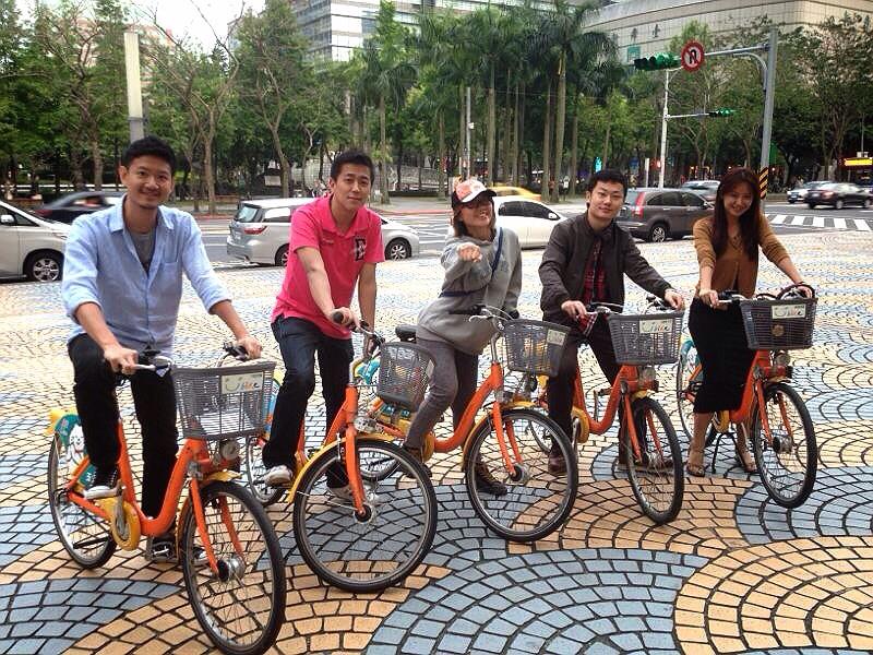 利用 YouBike 騎單車輕鬆當個「台北人」