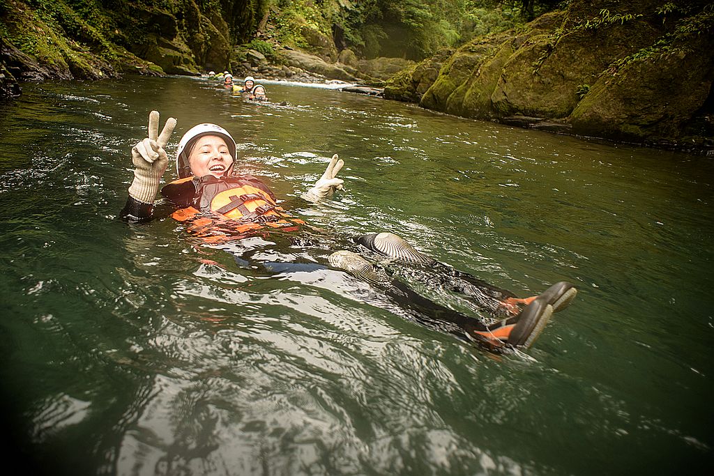 【新北烏來】哈盆溯溪～探索台灣亞馬遜河，來段擁抱自然的冒險奇幻之旅！