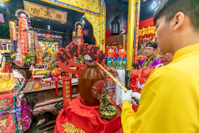 台中廣天宮 財神好運酒